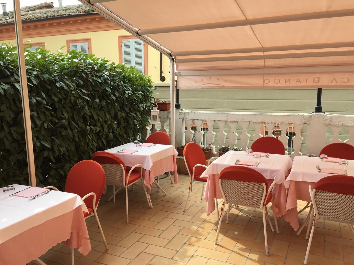 Il Duca Bianco Hotel Calosso Exterior foto